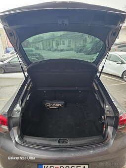 Predám Opel Insignia 2.0 CDTi rv.2019 - 12