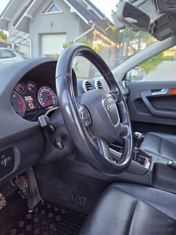 Audi A3 Sportback 2.0TDI quattro - 12
