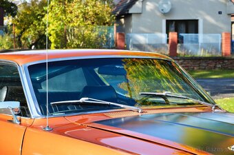 Ford Fairlane 500 z roku 1968 - 12