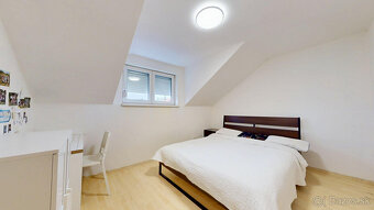 4-izbový byt s komfortom domu - províziu platí prenajímateľ - 12