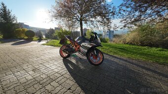 KTM RC 125 - 12