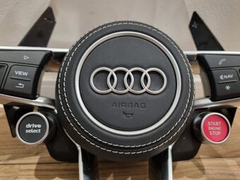 AUDI R8 VOLANT SPORTOVY -- START/STOP - DRIVE SELECT - 12
