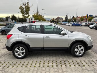 Nissan Qashqai Benzín - 12