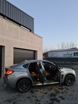 BMW X6M - 12