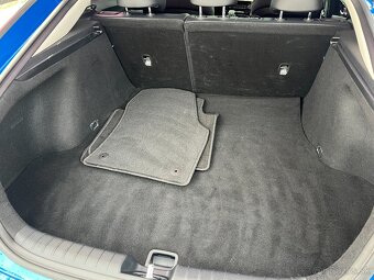 Kia Stinger Platinum A/T - 12