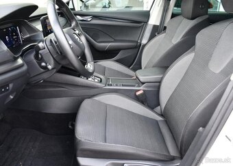 Škoda Octavia 2.0TDi 4X4 ACC LED NAV CARPLAY 110 kw - 12