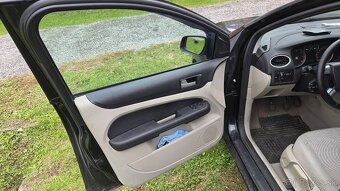 Ford Focus 1.6tdci - 12