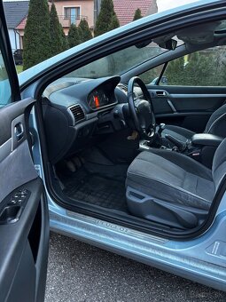 Peugeot 407sw 1,6hdi - 12