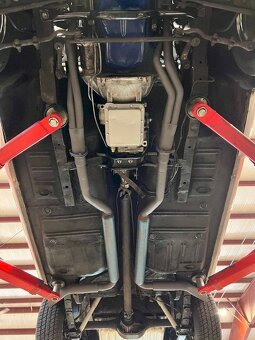 Ford Mustang Fastback GT350 Clone z roku 1966 - 12