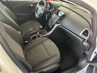 OPEL ASTRA SPORTS TOURER COSMO - 12