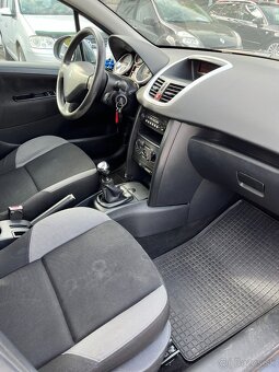 Peugeot 207 1.4e Benzín, 2009, 54 kW, 304407 km - 12
