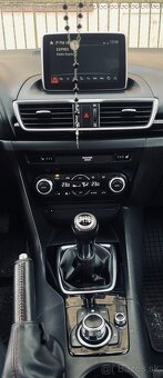 MAZDA 3 2.2 SKYACTIV - D150 - 12