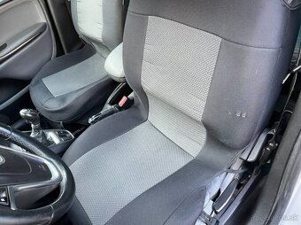 Opel Zafira Tourer 2.0CDTi - 12