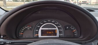 Mercedes Benz C32 AMG (2002) - 12