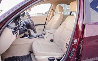 BMW Rad 3 Touring 320d xDrive A/T - 12