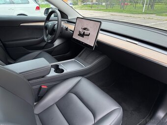 TESLA 3 Facelift Performance 4x4 Black packet - 12