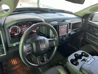DODGE RAM REBEL5.7 HEMI 4x4. - 12