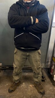 Antistatické pracovné mikiny – vhodné na každú robotu - 12