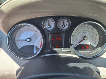 Predám PEUGEOT 308 CC 2,0 HDI - 12