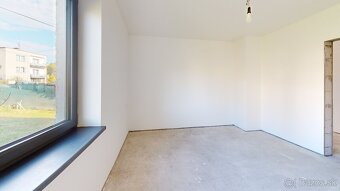 Moderne zrekonštruovaný rodinný dom vo VK - 12