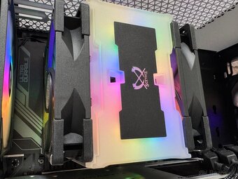 i7 13700K\32GB\RTX 4070Ti\SSD\1000W Zdroj - 12