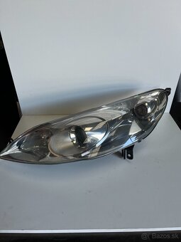 Predne svetlomety Peugeot - 12