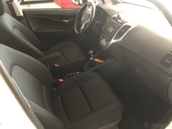 Hyundai IX20 - 12