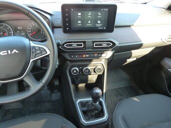 Dacia Jogger 1.0 TCe 110k Extreme - 12