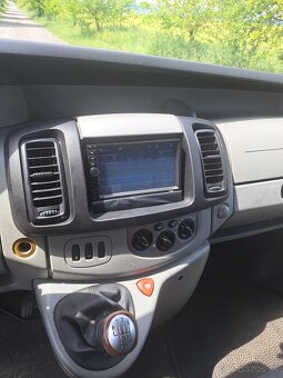 Renault Trafic Minibus 1.9 dCi 9 - miest - 12