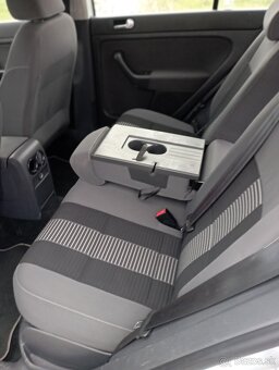 VW Golf Plus 1,6 bifuel - 12