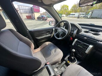 Land Rover Freelander 2,0d - 12