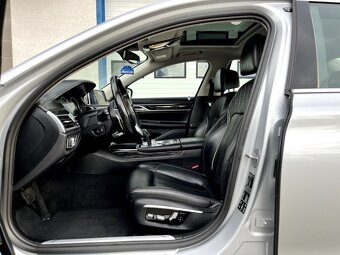 BMW 730 Xdrive - 12