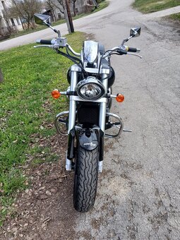 Suzuki M800 Intruder - 12