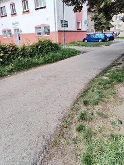 Priestranný 4-izbový byt s balkónom v tichej časti. - 12