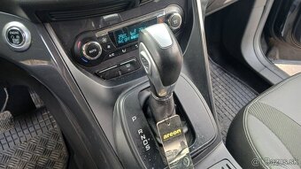 Ford Kuga 4x4 2.0 TDCI - 12