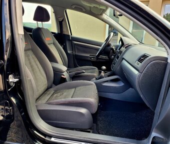 VOLKSWAGEN GOLF 1.6 75KW BENZÍN +LPG - 12