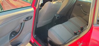 Škoda Fabia Combi 1.4 16V Elegance - 12