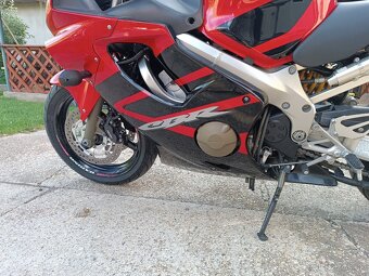 Predám Honda CBR 600f4i - 12