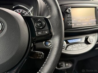 Toyota Yaris 1.5 Selection top 7/2018 po servise - 12