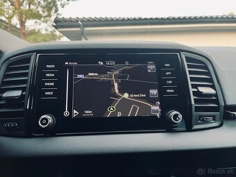 Škoda Karoq 1.5 TSI ACT Sportline DSG - 12