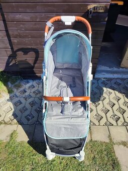 Nový sportovní kočárek (šedo-zelený) - 12