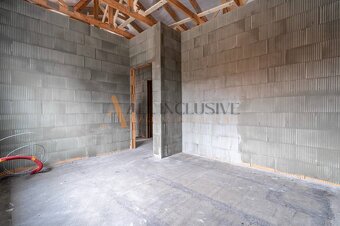 ALL INCLUSIVE l NA PREDAJ 3 IZBOVÝ RODINNÝ DOM-NOVOSTAVBU, H - 12
