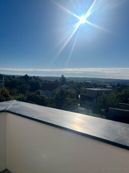 Moderný rodinný dom pod lesom Nitrianske Hrnčiarovce - 12