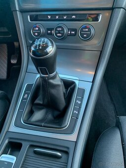 Volkswagen Golf 7 - 12