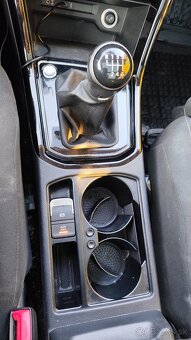 Volkswagen Touran 1.4 TSI r.v. 03/2016 - 12
