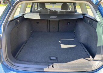 Volkswagen Golf 1,6 TDI nafta manuál 81 kw - 12