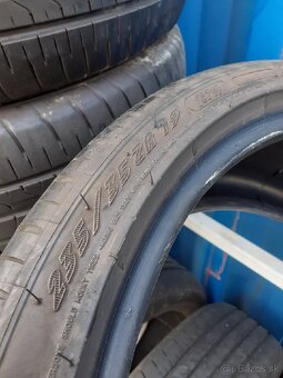 Michelin PilotSport 235/35R19 + 305/30R19 Porsche 911 - 12