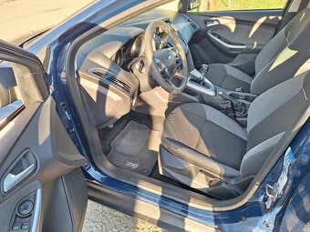 Ford Focus Kombi 1.6 TDCi - AJ NA SPLÁTKY OD 39,90 EURO - 12