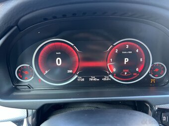 BMW X5 xDrive30d A/T 2018 - 12