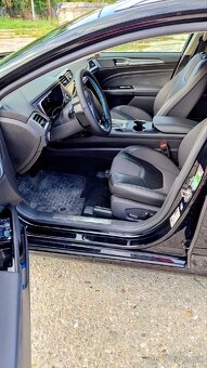 Ford Mondeo Kombi MK5 1,5 ecoboost 110tis.km r.v.2019 - 12